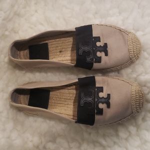 Tory Burch Size 5 good condition